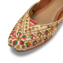 Multicolor Embroidered Traditional Khussa